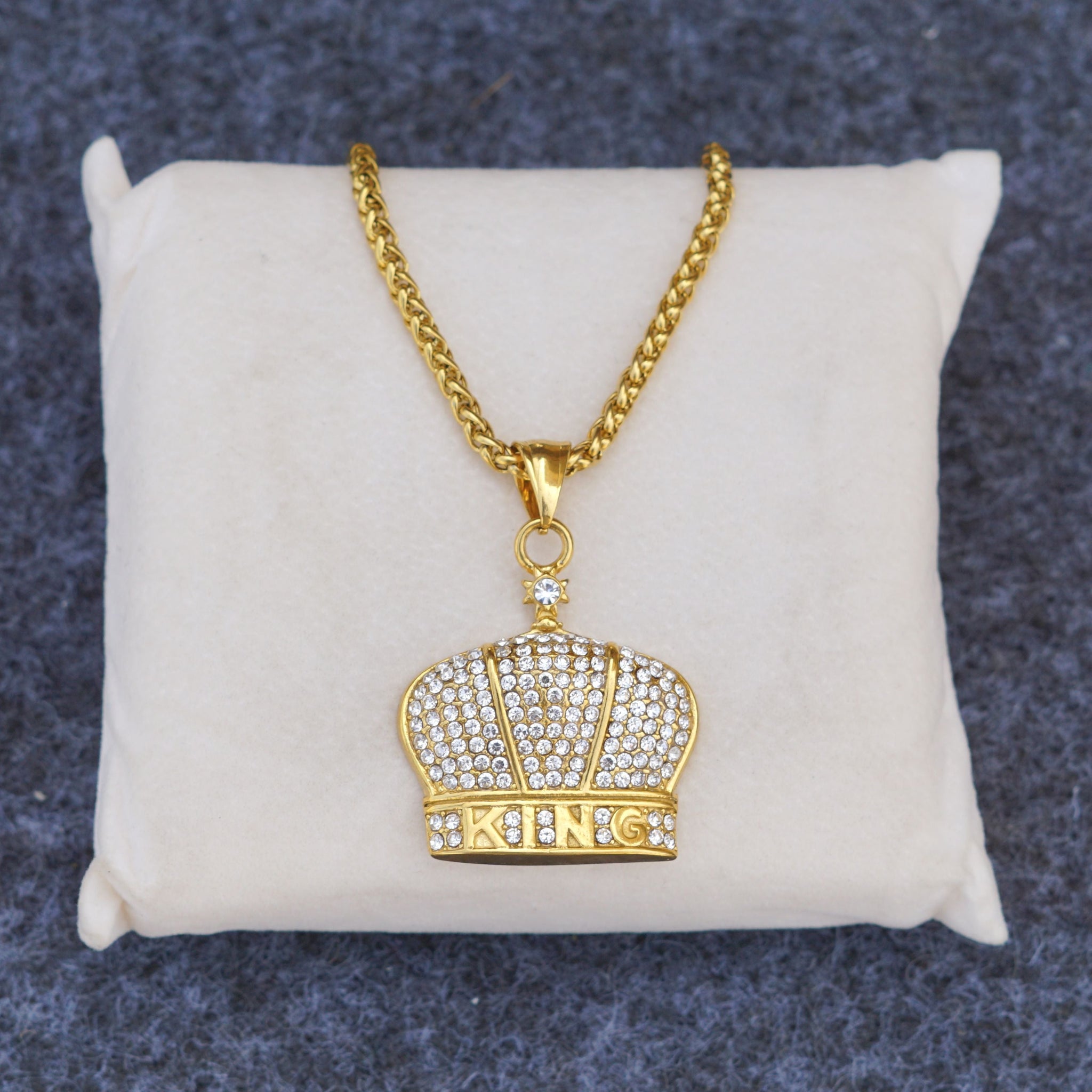 King Crown Gold Chain Pendant Set for Men
